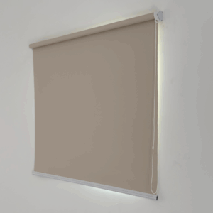 Cortina Roller Black Out Beige – Protección Solar y Privacidad Total